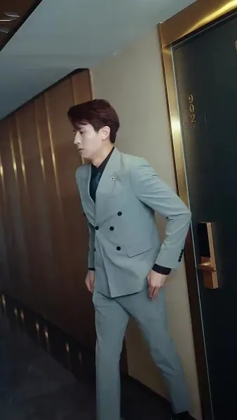 離婚後，前夫哭著求復婚