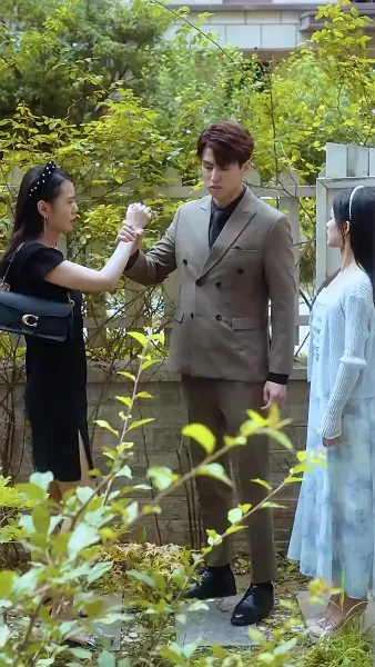 離婚後，前夫哭著求復婚