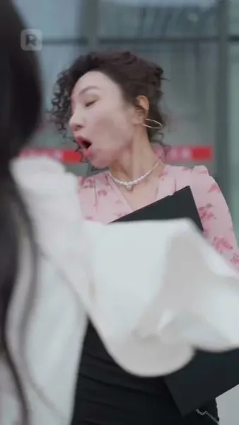 เจ้าสาวตระกูลใหญ่ ที่ไม่ยอมแพ้