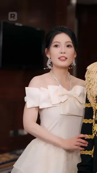 เฉลยแล้ว ฉันนี่แหละแม่มังกร