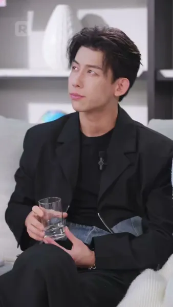 พันธนาการแห่งรัก