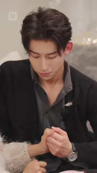 พันธนาการแห่งรัก