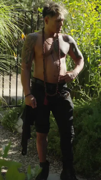 โปรยรักถล่มใจ