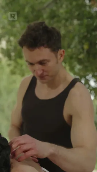 โปรยรักถล่มใจ