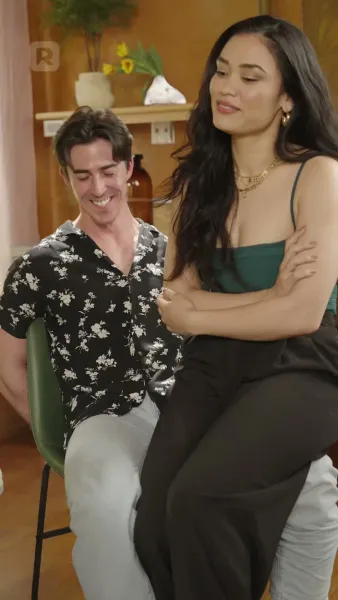 โปรยรักถล่มใจ