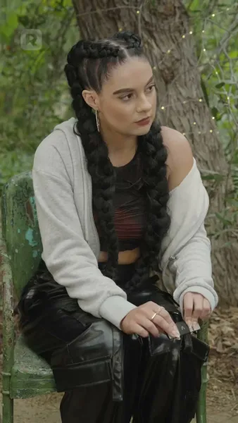 โปรยรักถล่มใจ