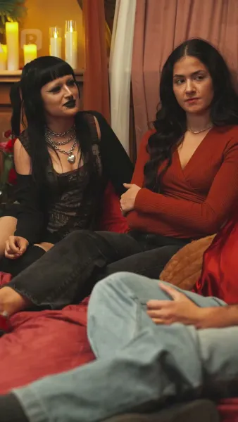 โปรยรักถล่มใจ