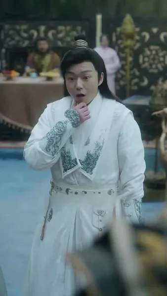 จางรั่วเฉินเทพจักรพรรดิบรรพกาล