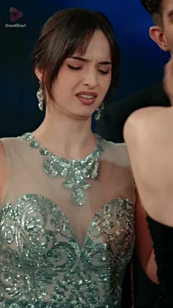 อย่ากล้าท้า ท่านประธานสาว