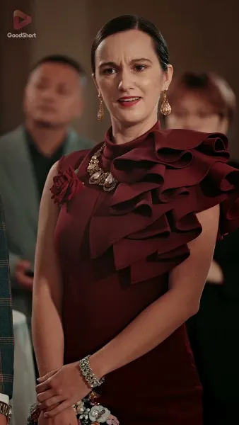 อย่ากล้าท้า ท่านประธานสาว