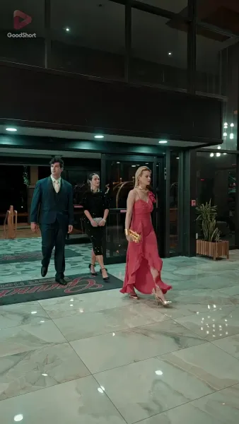 อย่ากล้าท้า ท่านประธานสาว