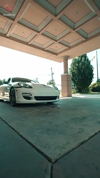 อย่ากล้าท้า ท่านประธานสาว