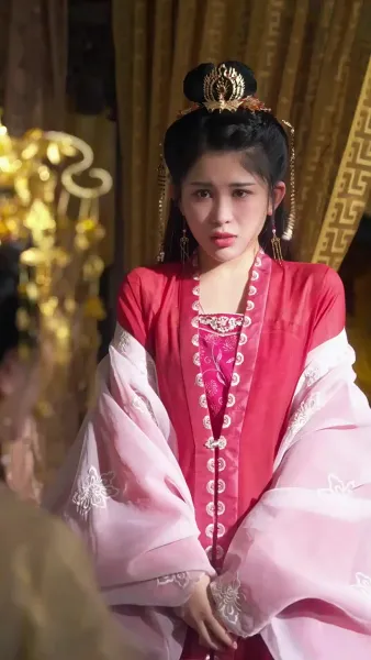 เฟิ่งอู่เก้าฟ้า