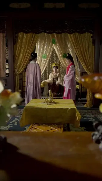 เฟิ่งอู่เก้าฟ้า