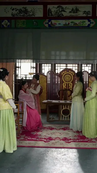 เฟิ่งอู่เก้าฟ้า