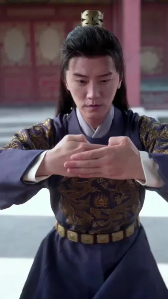 เฟิ่งอู่เก้าฟ้า