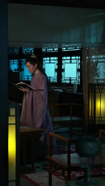 เฟิ่งอู่เก้าฟ้า