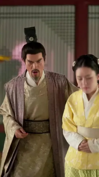 เฟิ่งอู่เก้าฟ้า