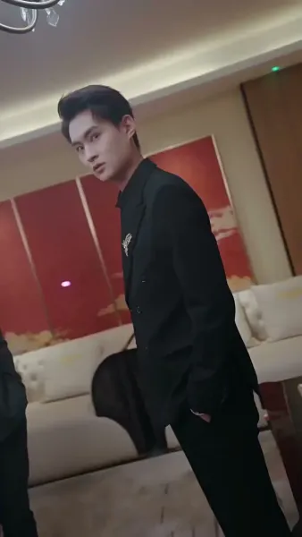 รักฉันล้อมใจเธอ