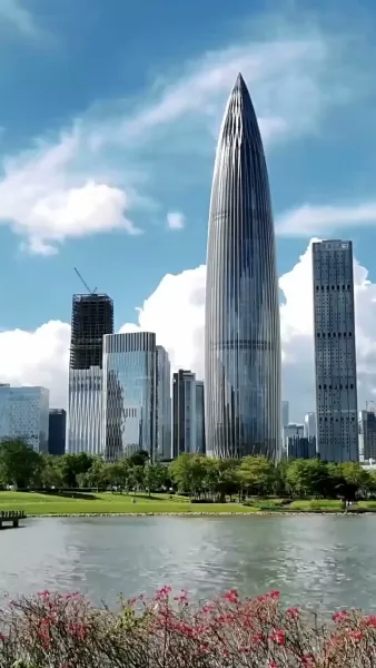 รักฉันล้อมใจเธอ