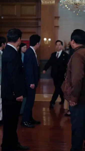 (พากย์เสียง) ราชาซิ่งสายฟ้า