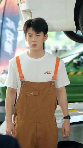 (พากย์เสียง) ราชาซิ่งสายฟ้า