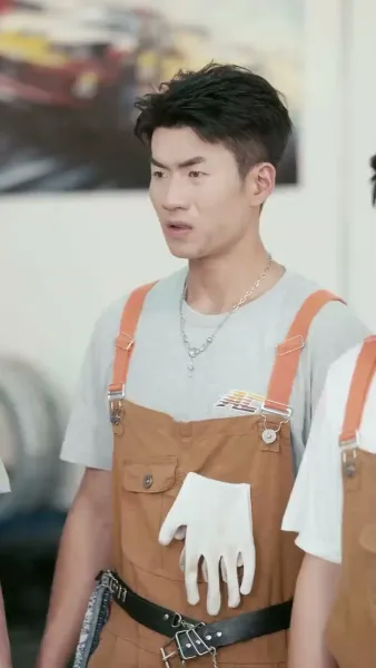 (พากย์เสียง) ราชาซิ่งสายฟ้า