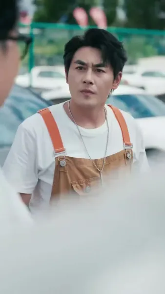 (พากย์เสียง) ราชาซิ่งสายฟ้า