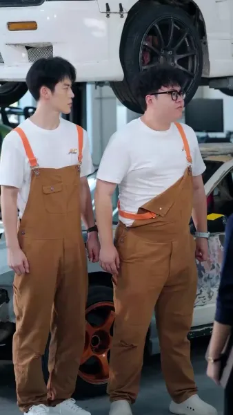 (พากย์เสียง) ราชาซิ่งสายฟ้า