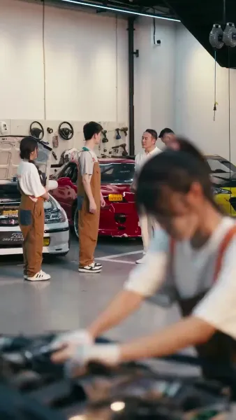 (พากย์เสียง) ราชาซิ่งสายฟ้า