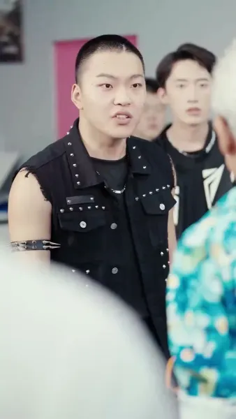 (พากย์เสียง) ราชาซิ่งสายฟ้า