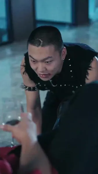 (พากย์เสียง) ราชาซิ่งสายฟ้า