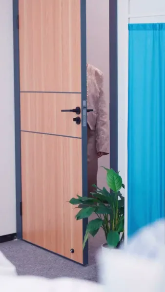 รักเคาะประตู