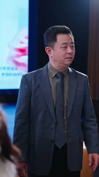 ก้าวไปด้วยรัก(พากย์เสียง)