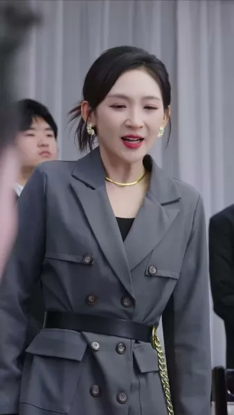 ก้าวไปด้วยรัก(พากย์เสียง)