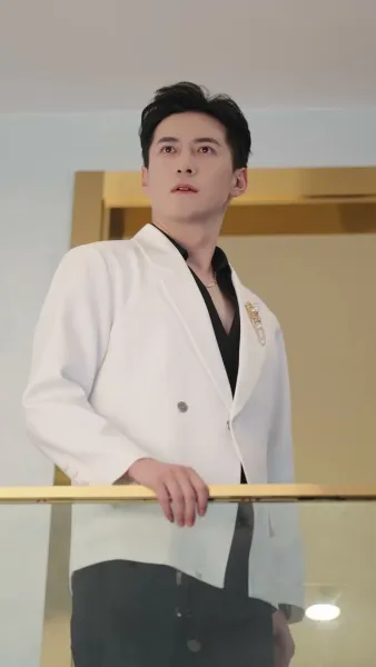 ก้าวไปด้วยรัก(พากย์เสียง)