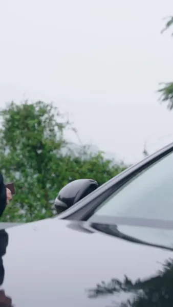 ก้าวไปด้วยรัก(พากย์เสียง)