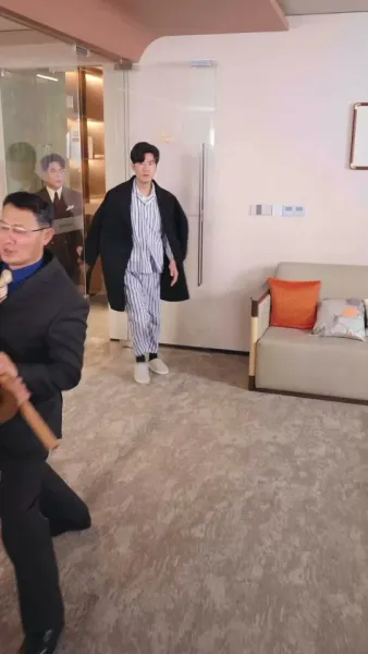 เข้าใจผิดว่าตัวเองเป็นตัวเอก