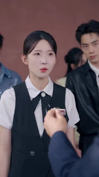 ทายาทผู้ซ่อนเร้น