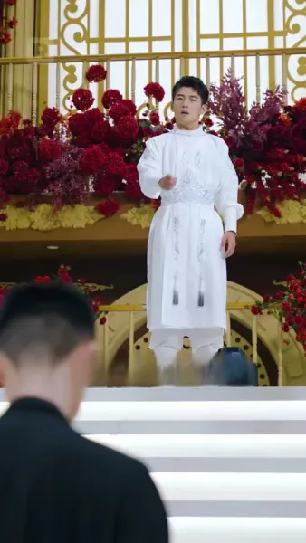 เทพสงครามจอมปลอม: การกลับมาของแม่ทัพมังกร