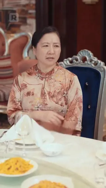 เทพสงครามจอมปลอม: การกลับมาของแม่ทัพมังกร