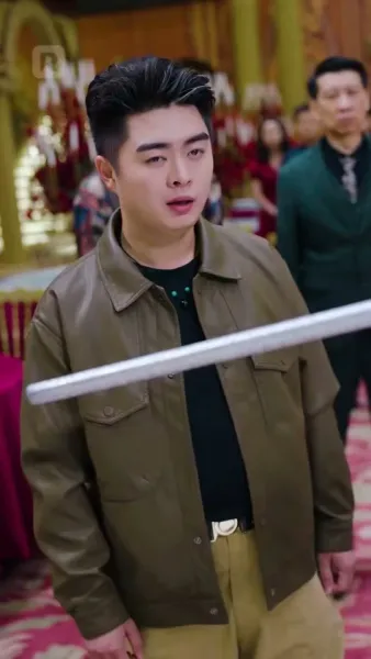 เทพสงครามจอมปลอม: การกลับมาของแม่ทัพมังกร