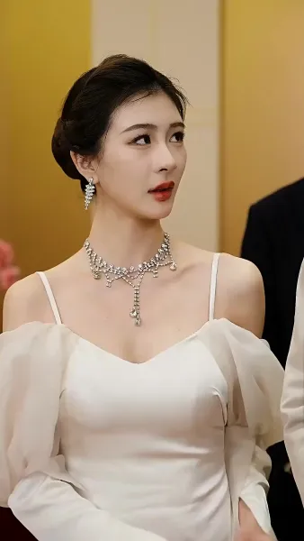 การหวนกลับของราชันย์เทพอนันต์ 