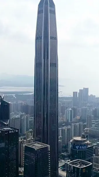 การหวนกลับของราชันย์เทพอนันต์ 