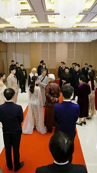 การหวนกลับของราชันย์เทพอนันต์ 