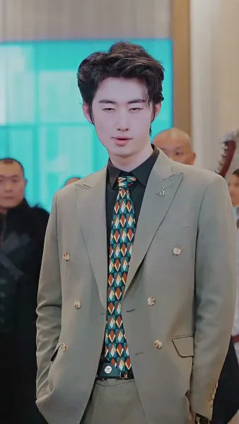 การหวนกลับของราชันย์เทพอนันต์ 