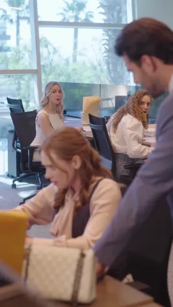 คุณพ่อลับๆ ของเจ้าตัวแสบ 