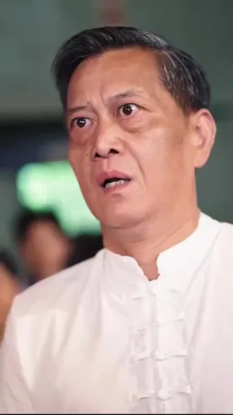  นักปราชญ์ฟ้าลิขิต