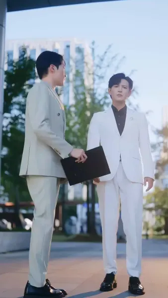 เข้าเคียงกับเจ้านายหลงสุรากรรม