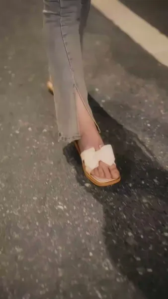 เข้าเคียงกับเจ้านายหลงสุรากรรม